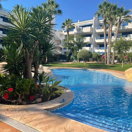 Coral House - La Calma - Playa Flamenca - Big Terrace & 4 Swimming Pools. Daire Dış mekan fotoğraf