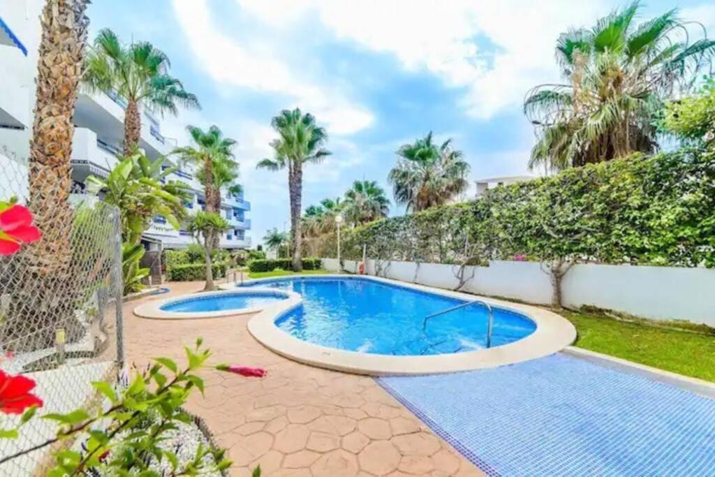 Coral House - La Calma - Playa Flamenca - Big Terrace & 4 Swimming Pools. Daire Dış mekan fotoğraf