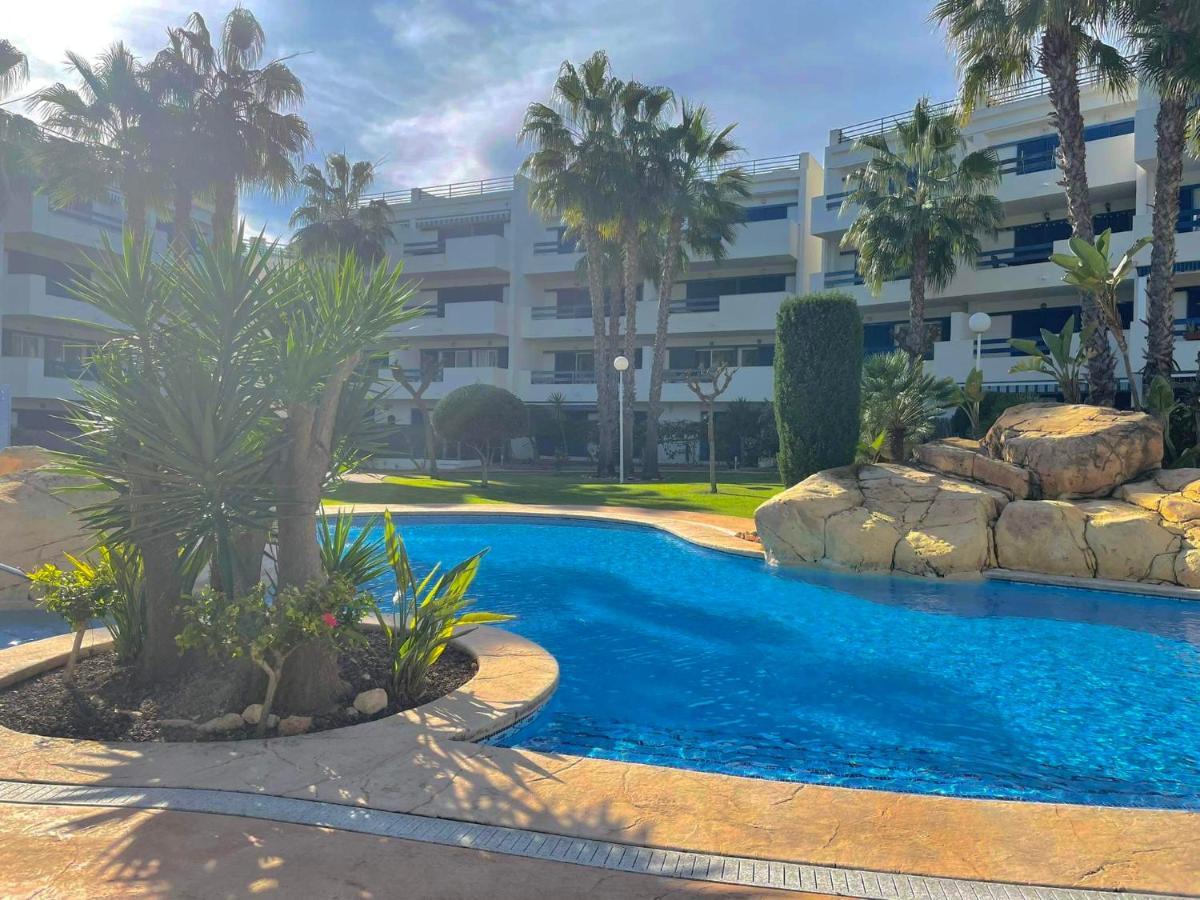 Coral House - La Calma - Playa Flamenca - Big Terrace & 4 Swimming Pools. Daire Dış mekan fotoğraf